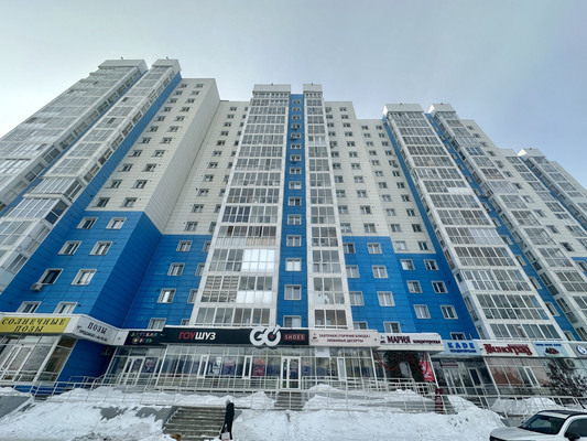 Снять  помещение свободного назначения