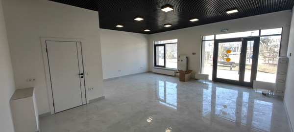 Снять  помещение свободного назначения