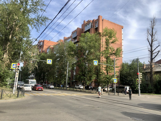 Снять  помещение свободного назначения