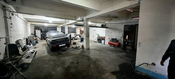 Снять  помещение свободного назначения