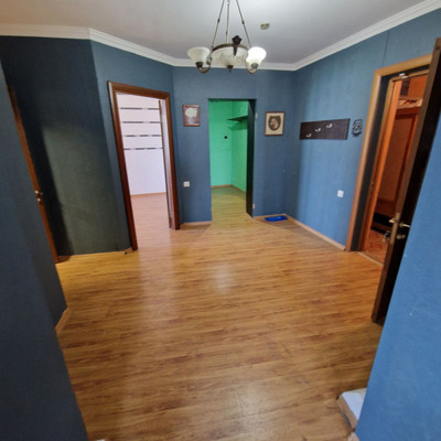 Купить 3-комнатную квартиру