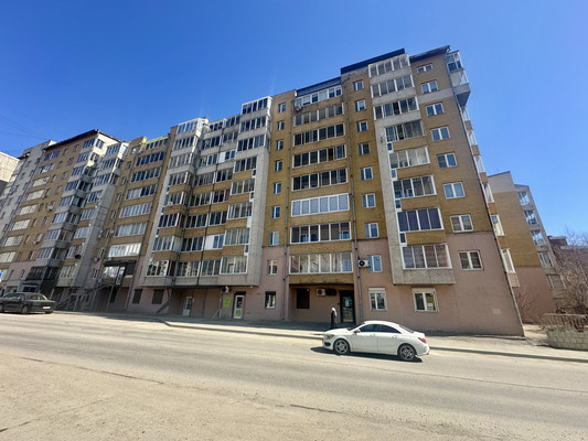 Снять  помещение свободного назначения